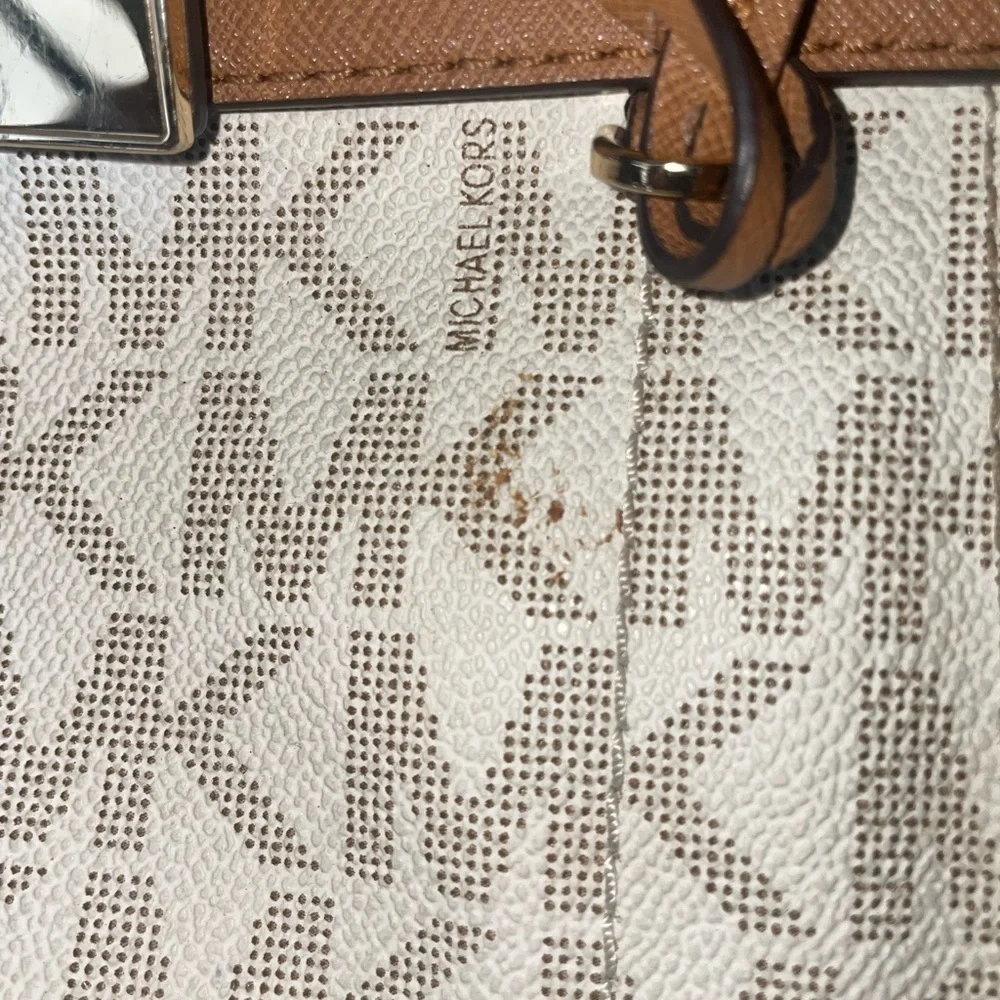 Michael Kors crossbody bag Hamilton lock bag monogram bag mk purse travel bag - Picture 12 of 17